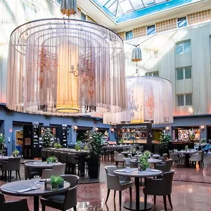 Hotell Radisson Blu, BRE